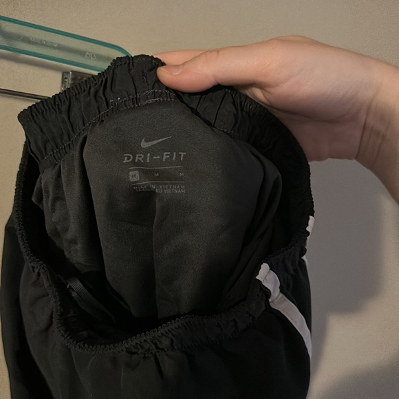 Women’s Nike Shorts - Picture 3 of 5